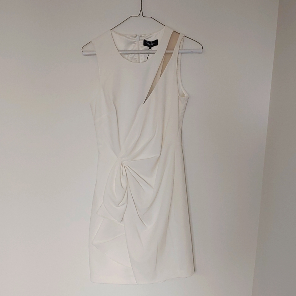 Parker, Size 2, White